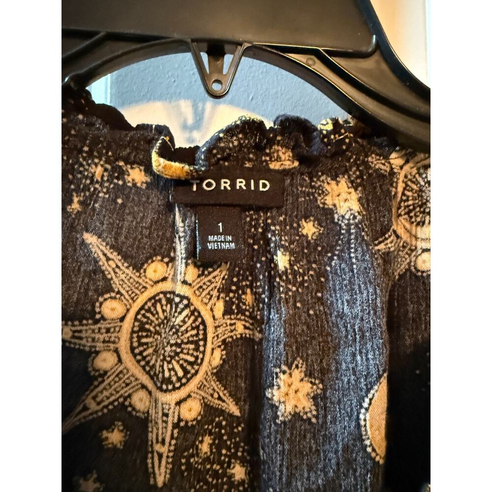 Torrid Celestial Moon Stars Crinkle Gauze Fabric With Lurex Peasant Style Blouse - Picture 6 of 8